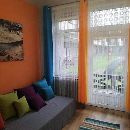 Apartament Rowy *